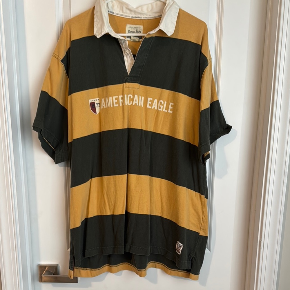 American Eagle Outfitters Black and Gold Casual Button Down Shirt